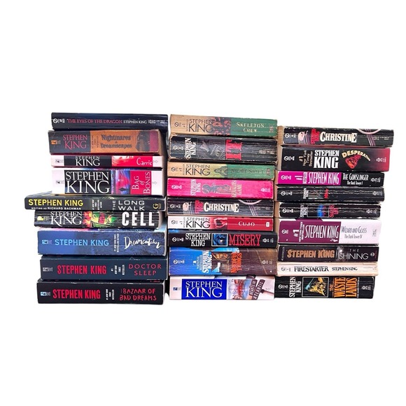 STEPHEN KING Books HUGE LOT of 26 Horror Novels Paperback Some Vintage - Picture 6 of 6
